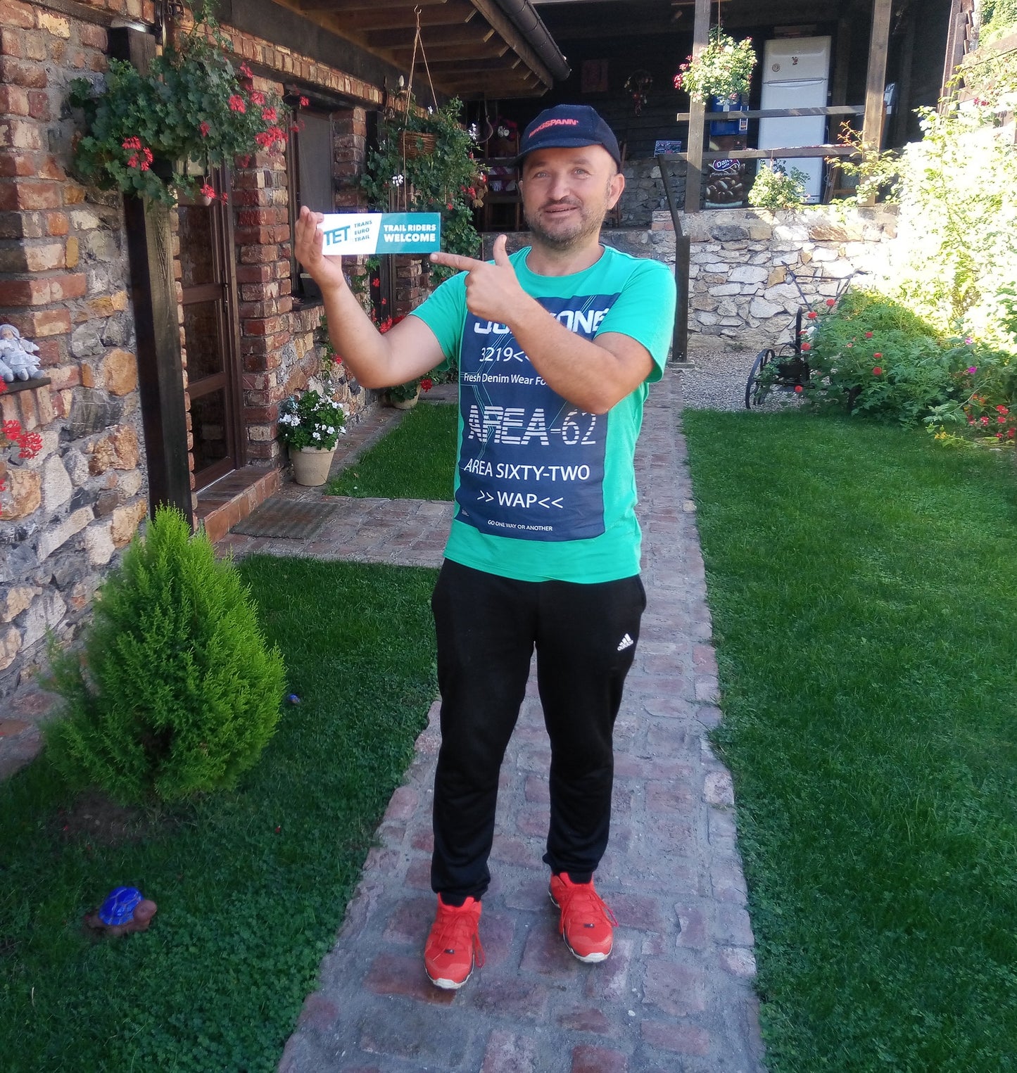 "TET -Trail Riders Welcome" Sticker - Free Postage